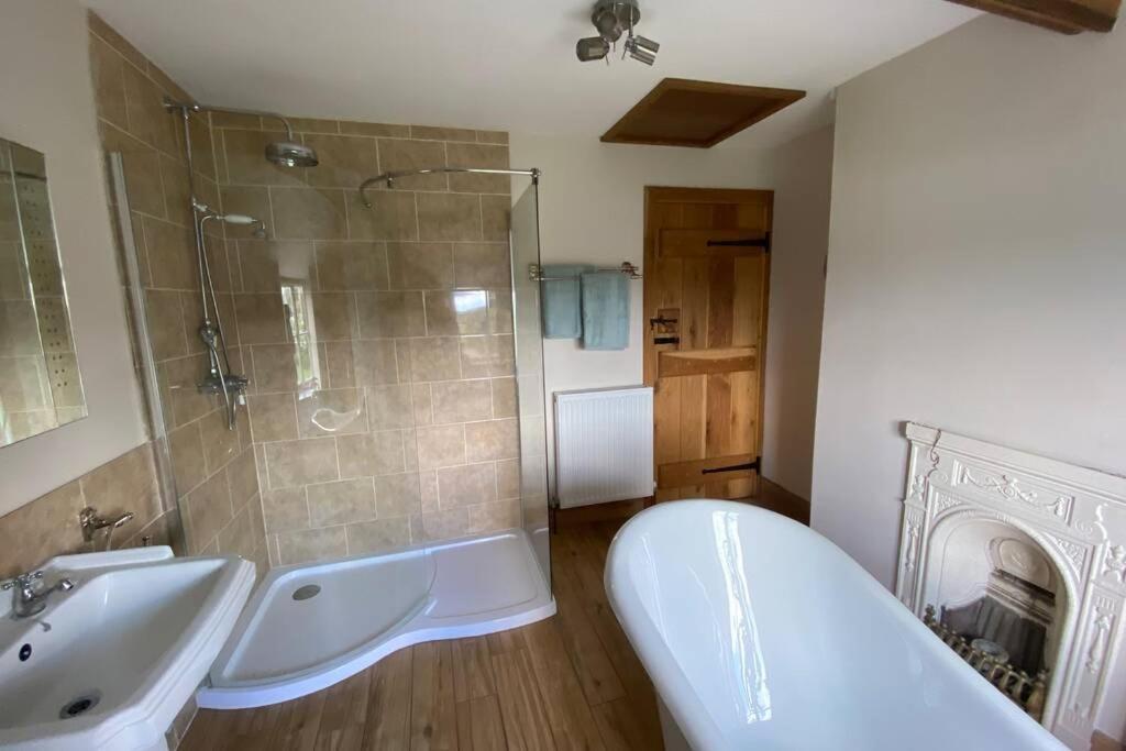 Spaniel Cottage With Views Of Ham Hill, Stoke Sub Hamdon Martock ภายนอก รูปภาพ