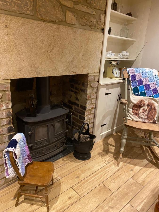 Spaniel Cottage With Views Of Ham Hill, Stoke Sub Hamdon Martock ภายนอก รูปภาพ