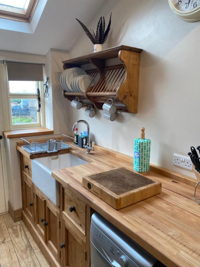 Spaniel Cottage With Views Of Ham Hill, Stoke Sub Hamdon Martock ภายนอก รูปภาพ