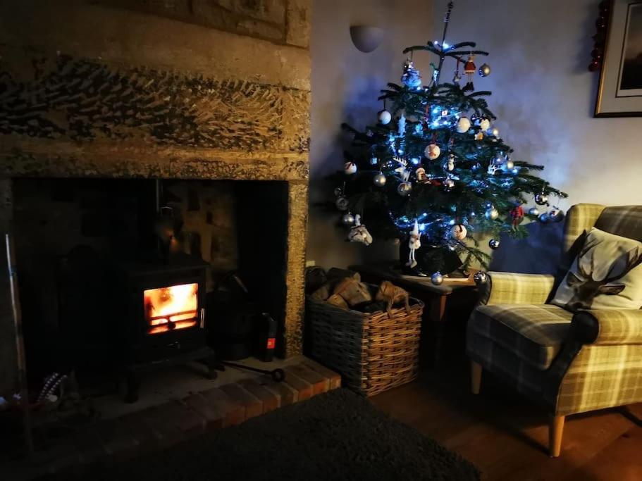 Spaniel Cottage With Views Of Ham Hill, Stoke Sub Hamdon Martock ภายนอก รูปภาพ